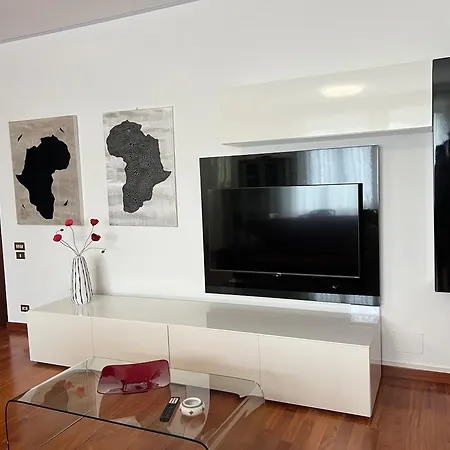 Piero Della Francesca Διαμέρισμα *